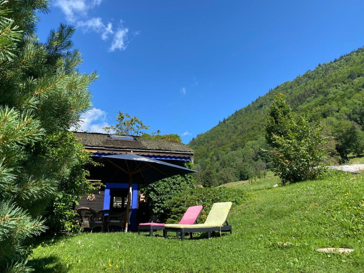 Micro-lodge, Le Petit Nid D'amour Chalet *
